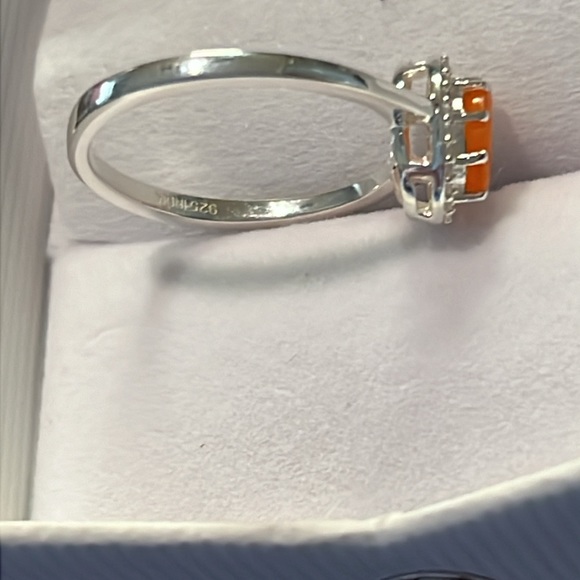 Oval Natural Fire opal and Zircon - Picture 3 of 3